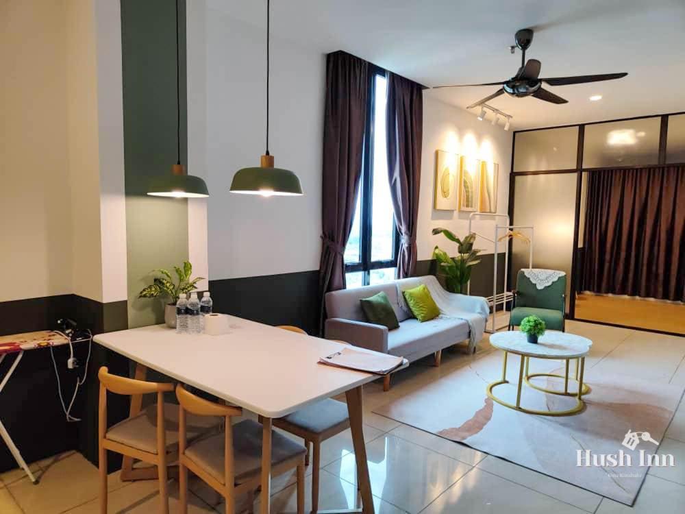 Hush Inn At Itcc Manhattan Suites 코타키나발루 외부 사진
